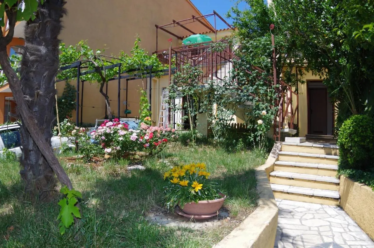 Holiday Apartments Ruzica, Пьешчана-Увала
