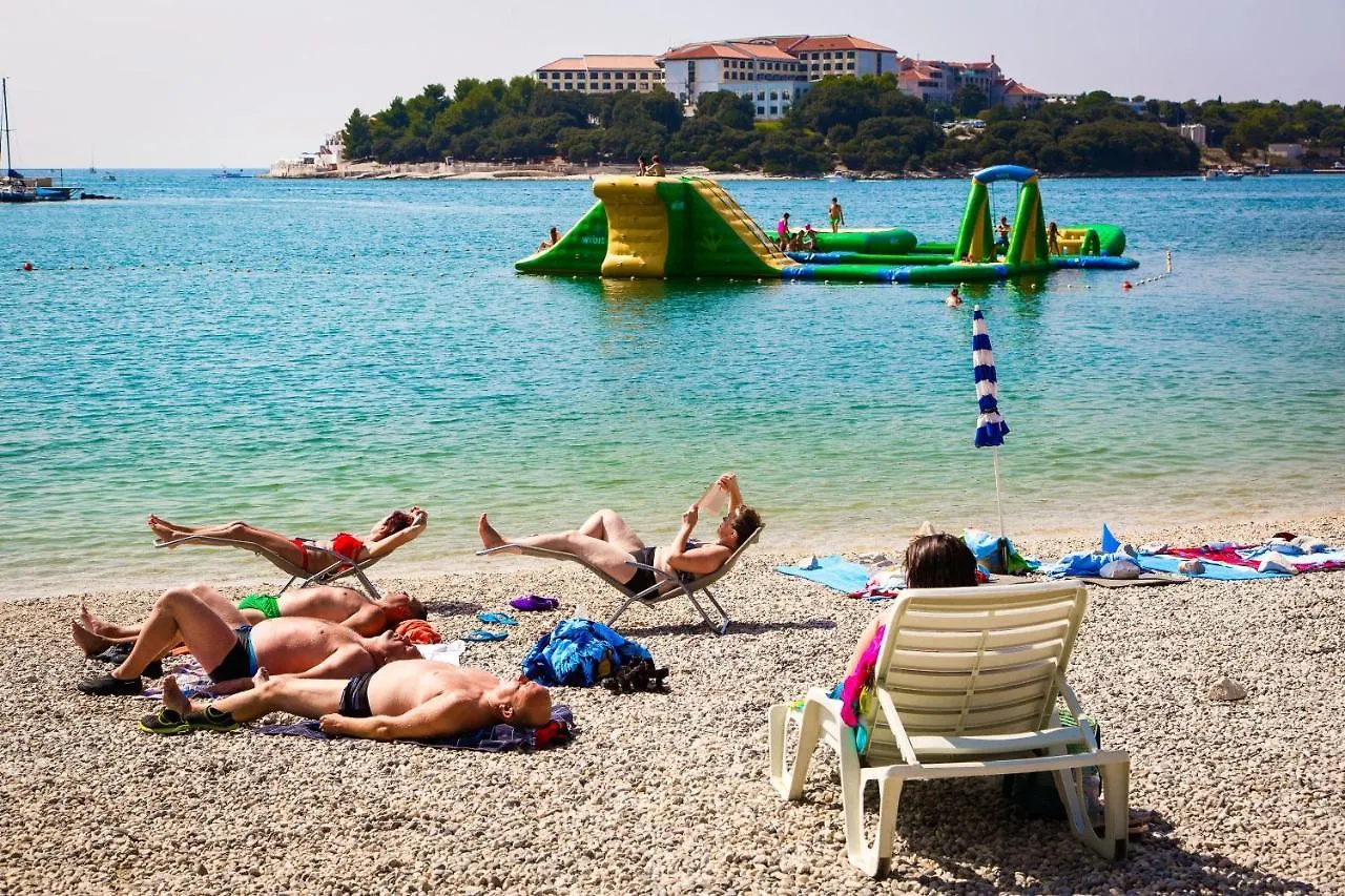 Holiday Apartments Ruzica, Пьешчана-Увала