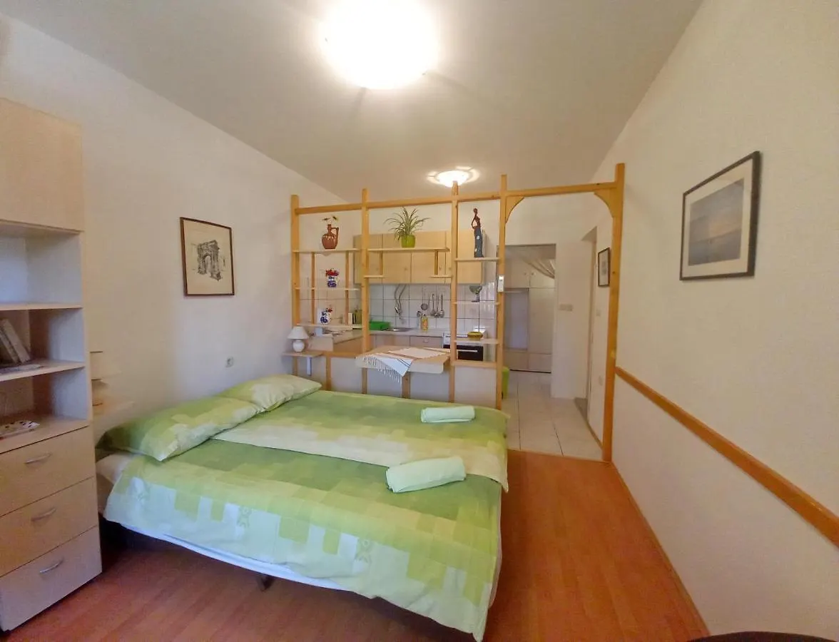 Holiday Apartments Ruzica, Пьешчана-Увала