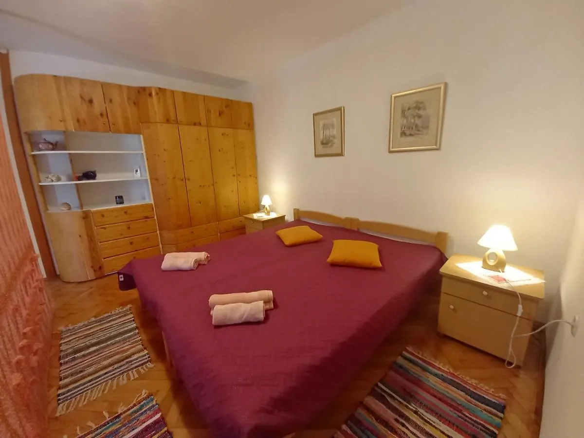 Holiday Apartments Ruzica, ペシュチャーナ・ウヴァラ