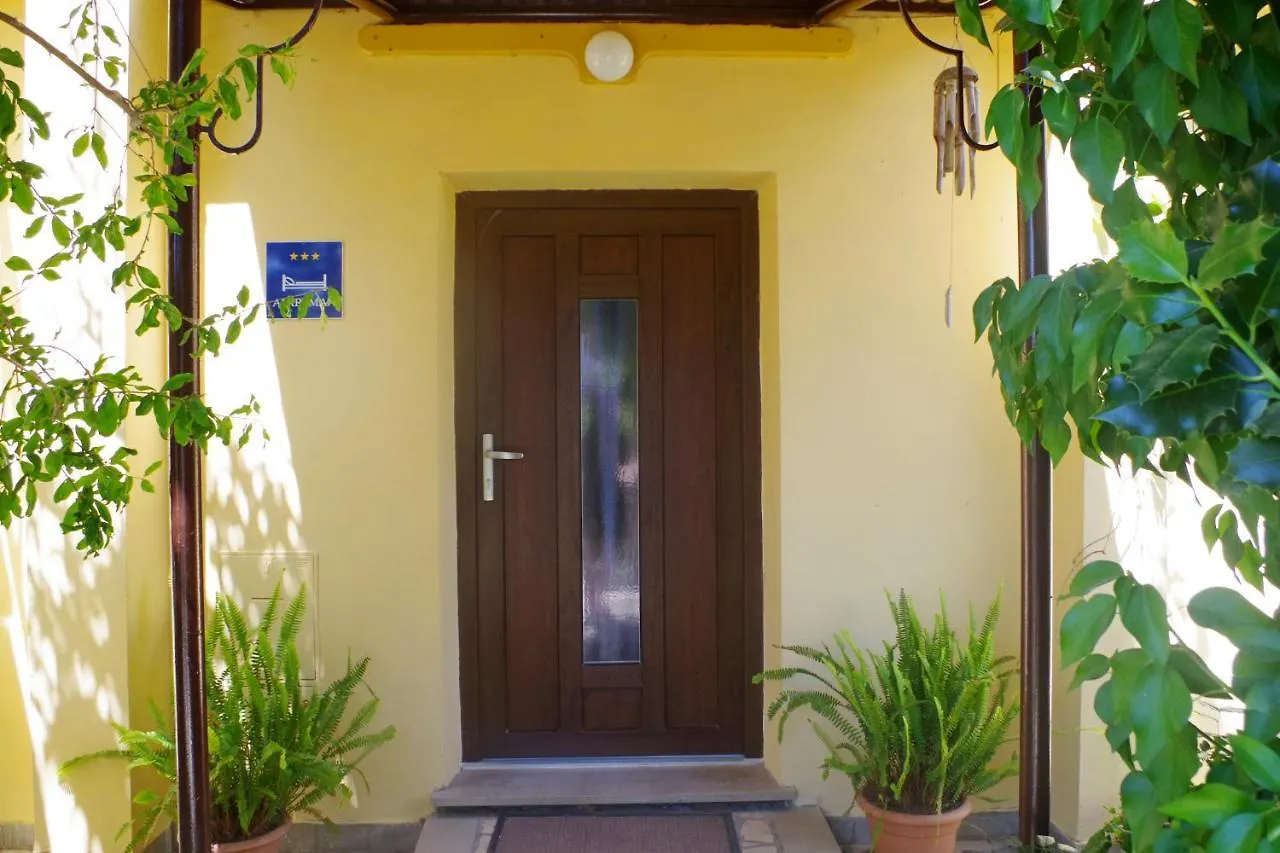 Holiday Apartments Ruzica, Pjescana Uvala